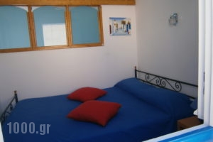 Sonia Apartments_travel_packages_in_Cyclades Islands_Milos_Adamas