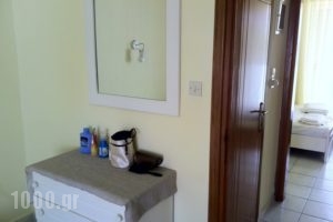 Iris Apartments_travel_packages_in_Macedonia_Halkidiki_Fourka