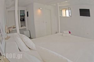 Aris Apartments Paros_accommodation_in_Apartment_Cyclades Islands_Paros_Paros Rest Areas