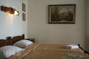 Chrysoula's Guest House_best deals_Hotel_Sporades Islands_Skiathos_Skiathos Chora