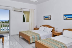 Golden Sun Studios and Apartments_accommodation_in_Hotel_Cyclades Islands_Sandorini_kamari