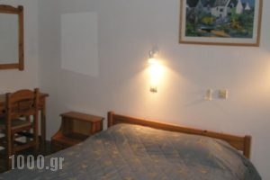 Guesthouse Christos_best deals_Hotel_Sporades Islands_Skopelos_Skopelos Chora