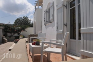 Heliessa Rooms and Suites_best prices_in_Hotel_Cyclades Islands_Paros_Naousa