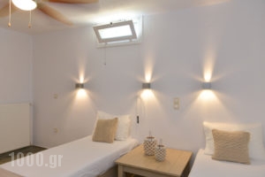 Moscha Geronti Studios & Apartments_best deals_Room_Cyclades Islands_Sifnos_Artemonas