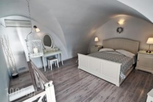 Archontiko Santorini_best deals_Hotel_Cyclades Islands_Sandorini_Fira