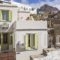 Crossroads Inn Traditional Lodging_travel_packages_in_Cyclades Islands_Syros_Syros Chora