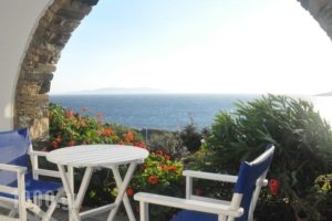 Stavros Bay_travel_packages_in_Cyclades Islands_Tinos_Tinosst Areas