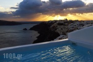 Gabbiano Apartments_holidays_in_Apartment_Cyclades Islands_Sandorini_Oia