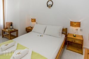 Petrinela's Apartments_lowest prices_in_Apartment_Cyclades Islands_Milos_Milos Chora