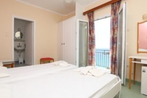 Hotel Alexandra_lowest prices_in_Hotel_Cyclades Islands_Syros_Posidonia