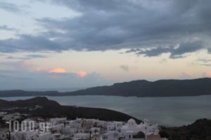 Kastro Milos_travel_packages_in_Cyclades Islands_Milos_Milos Chora