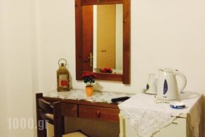 Vasoula'S Rooms_holidays_in_Room_Cyclades Islands_Paros_Paros Rest Areas
