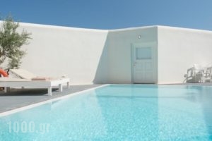 Boho Suitesantorini_accommodation_in_Hotel_Cyclades Islands_Sandorini_Fira
