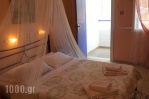Isidora Hotel_best deals_Hotel_Piraeus Islands - Trizonia_Aigina_Aigina Chora
