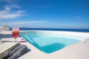 Heaven on Earth Private Villa_accommodation_in_Villa_Cyclades Islands_Sandorini_Imerovigli