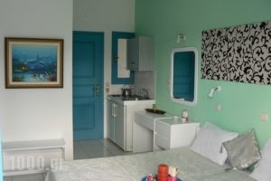 Three Harites_accommodation_in_Apartment_Cyclades Islands_Sandorini_Perissa