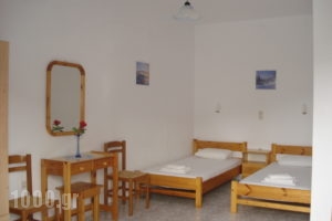 Oasis Rooms_best prices_in_Apartment_Cyclades Islands_Syros_Galissas
