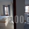 Captain's_accommodation_in_Apartment_Cyclades Islands_Syros_Kini