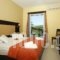 Hotel Denny's Inn_best deals_Hotel_Ionian Islands_Zakinthos_Laganas