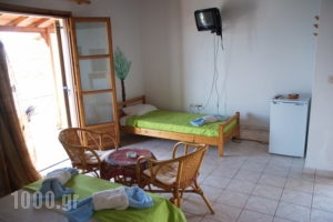 Azalea Studios_lowest prices_in_Apartment_Sporades Islands_Skiathos_Skiathos Chora