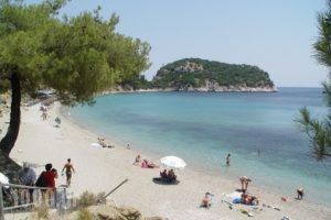Mando Beachfront_travel_packages_in_Sporades Islands_Skopelos_Stafylos